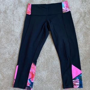Lululemon cropped leggings